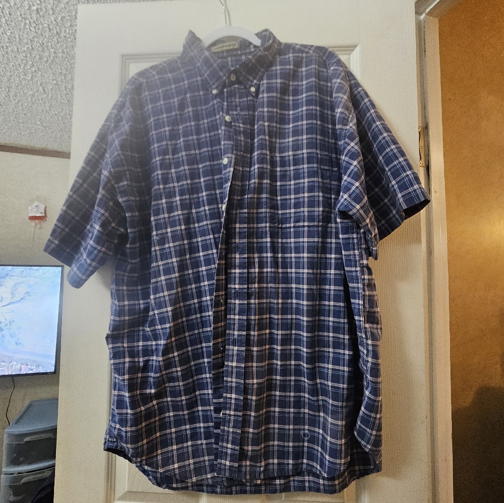 Casual Blue Checkered Button-Down Shirt